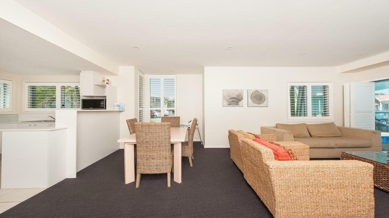Pacific Blue, Salamander Bay Apartman Kültér fotó